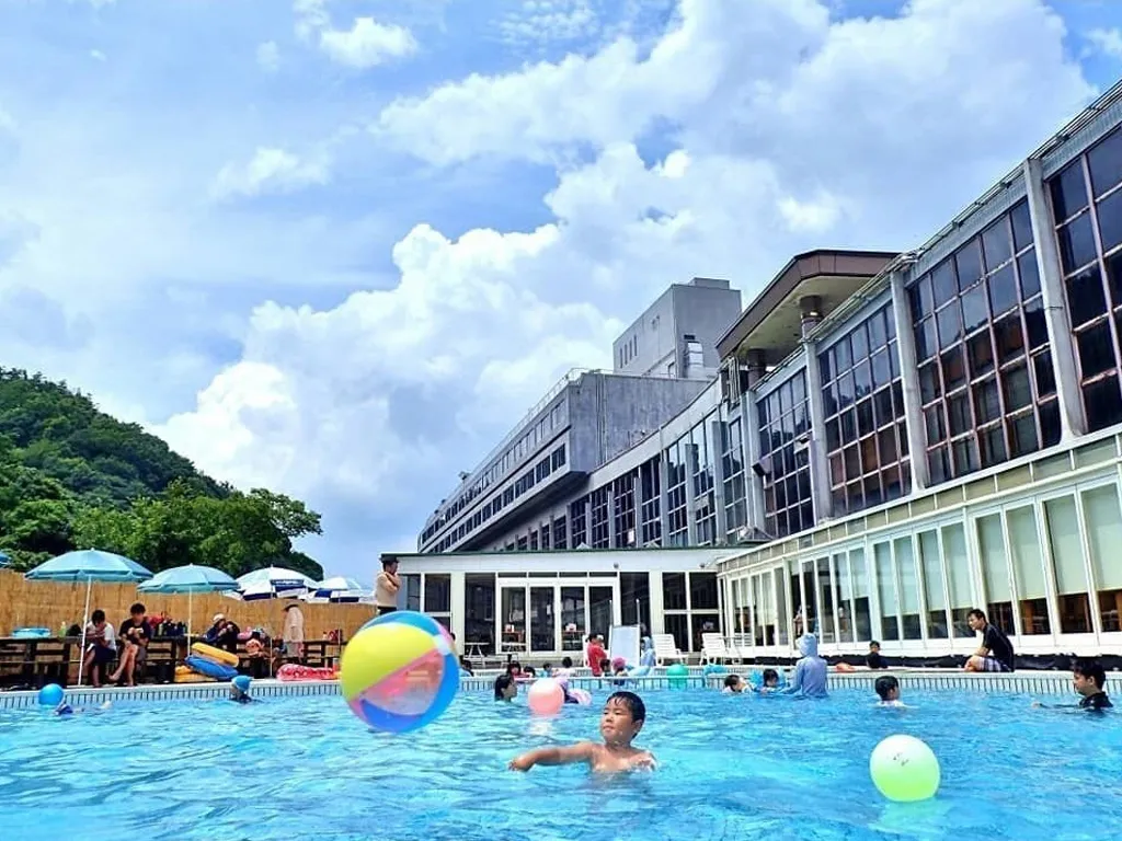 屋外プール 奥道後 壱湯の守
