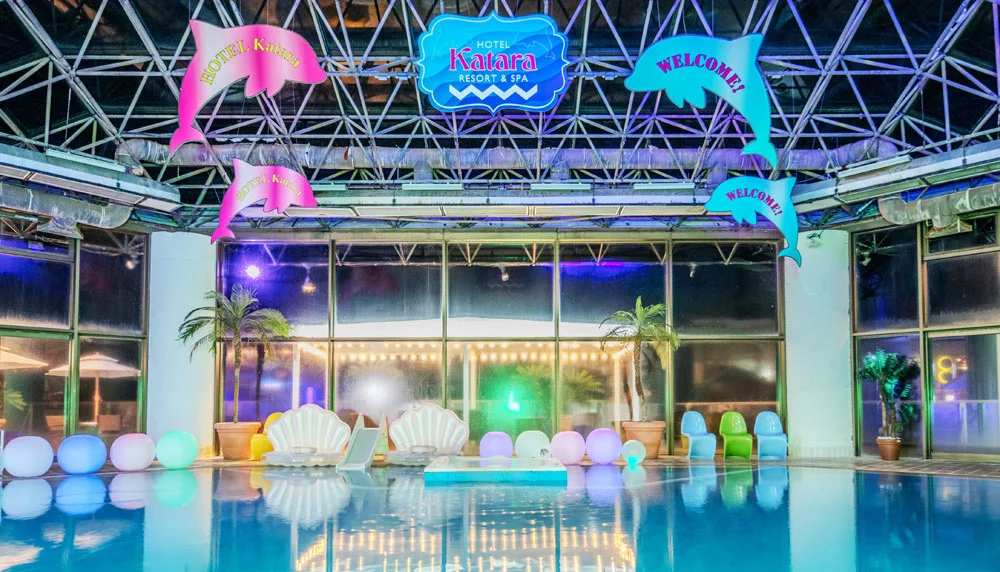 オールシーズンプール ホテルカターラ RESORT&SPA